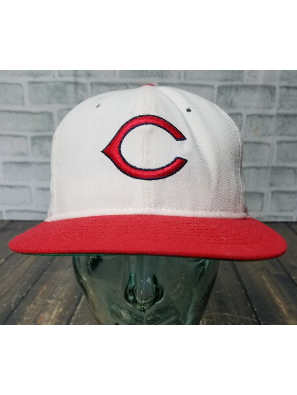 Vintage Cincinnati Reds Hat Cap Fitted Mens 7 1/8 MLB Baseball Roman Pro 90s